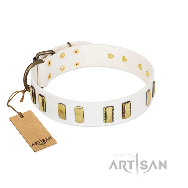 Soft to touch natural leather dog collar with reliable D-ring