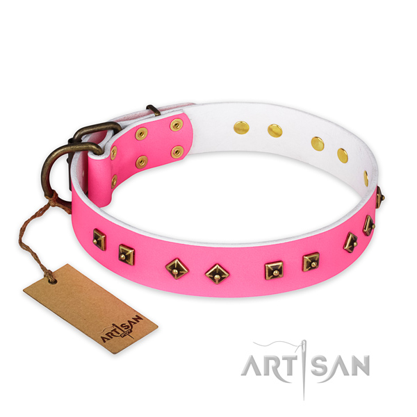 Easy adjustable full grain genuine leather dog collar with durable D-ring