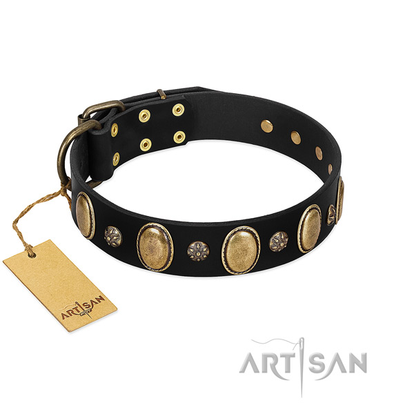 Fancy walking soft natural genuine leather dog collar with adornments